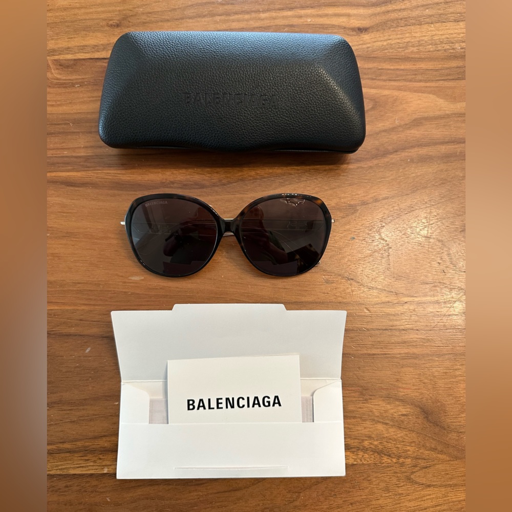 Balenciaga Oversized Round Havana Brown Acetate & Gold Frame Non-Polarized